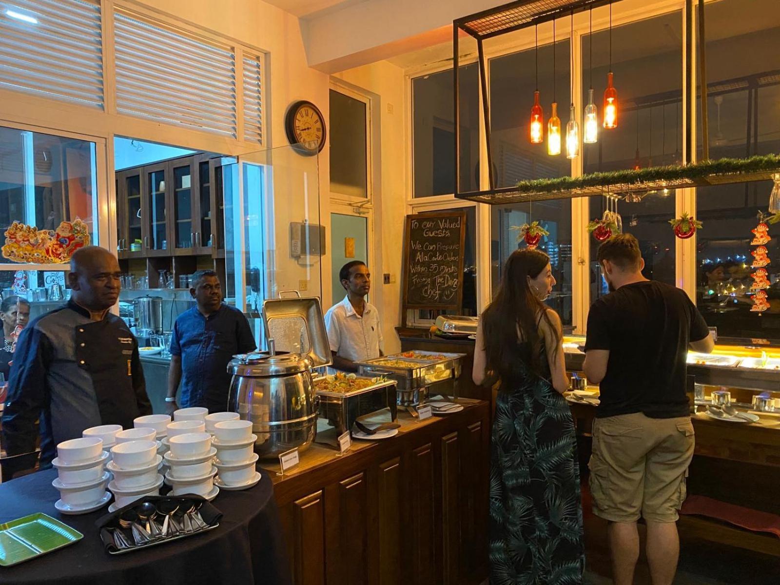 The Den 23 Hotel Dehiwala-Mount Lavinia Kültér fotó